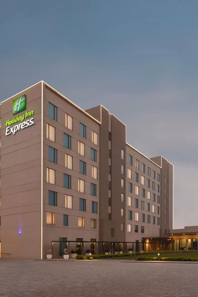 holiday-inn-express-hotel1